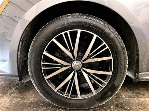 Used 2018 Volkswagen Jetta Wolfsburg Edition FWD image 8