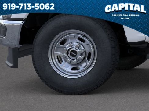New 2026 Ford F250 XL w/ XL Chrome Package AWD/4WD image 19