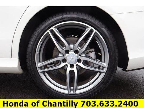 Used 2019 Mercedes-Benz E 300 E300 4MATIC image 32