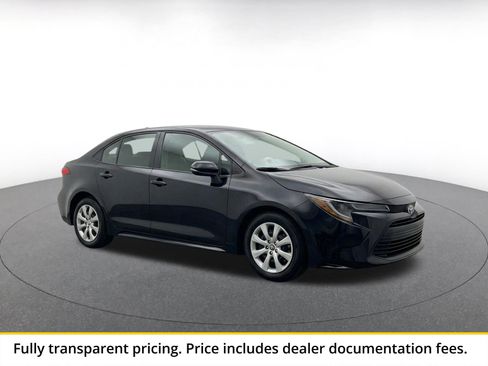 Used 2025 Toyota Corolla LE FWD image 1