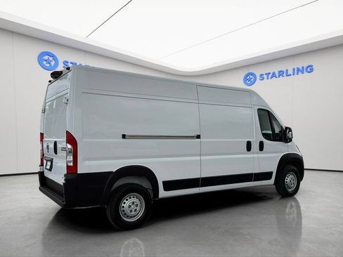 Used 2026 RAM ProMaster 2500 w/ Convenience Group FWD image 10