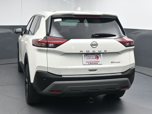 Certified 2023 Nissan Rogue SV image 7