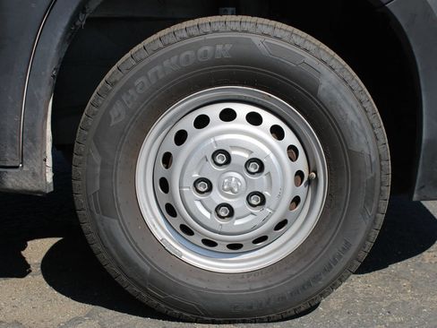 Used 2024 RAM ProMaster 2500 w/ Safety Group FWD image 6