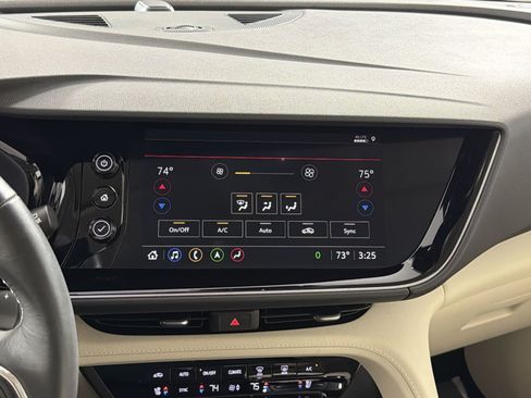 Used 2023 Buick Envision Avenir AWD/4WD image 21