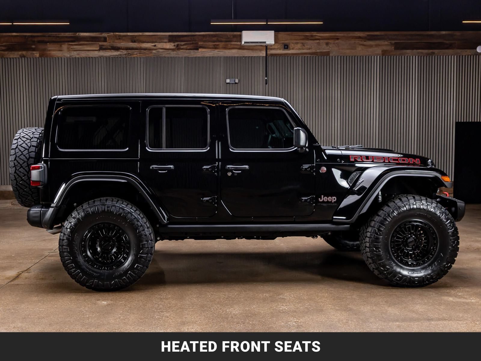 Used 2024 Jeep Wrangler Unlimited Rubicon AWD/4WD image 11