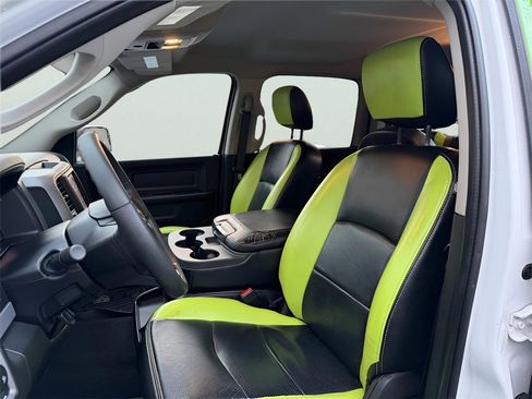 Used 2019 RAM 1500 Express w/ Wheel & Sound Group image 21