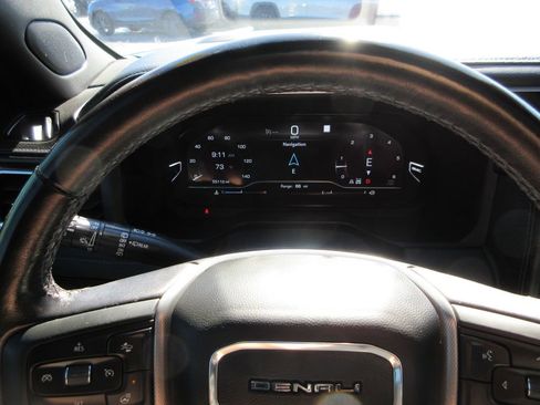 Certified 2022 GMC Yukon Denali AWD/4WD image 32