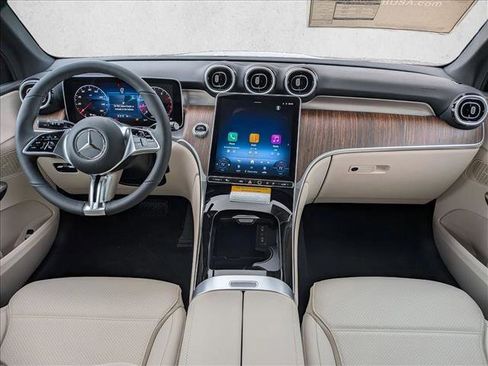 New 2026 Mercedes-Benz GLC 300 4MATIC image 15