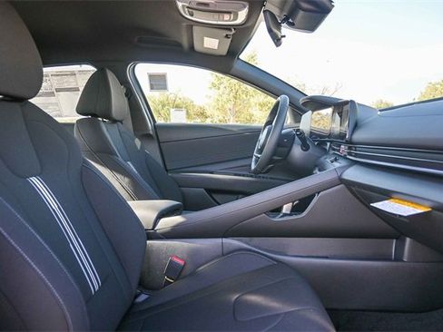 New 2026 Hyundai Elantra Sport image 19