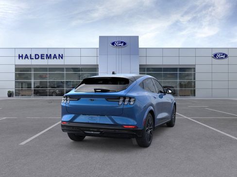 Used 2025 Ford Mustang Mach-E Premium AWD/4WD image 8