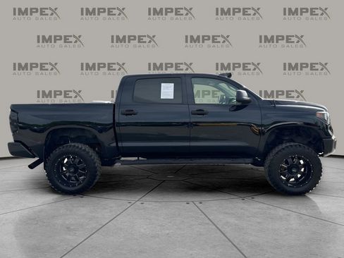 Used 2014 Toyota Tundra Limited w/ Limited Premium Package image 6