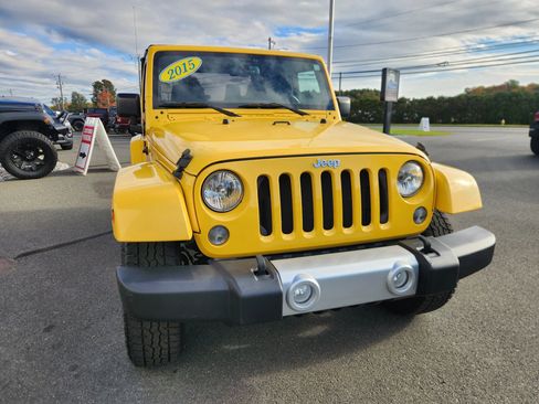 Used 2015 Jeep Wrangler Sahara w/ Connectivity Group image 21