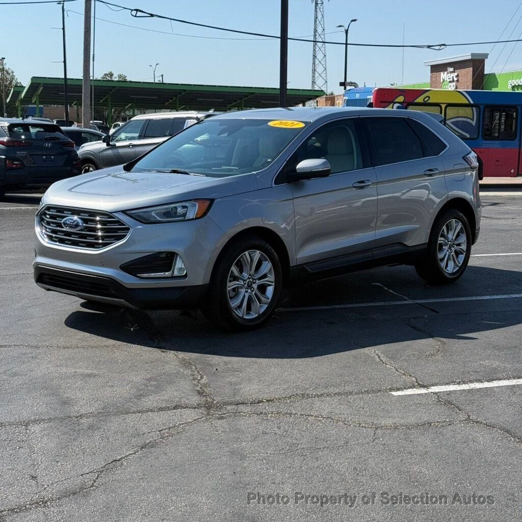 Used 2021 Ford Edge Titanium w/ Cargo Accessory Package FWD image 7