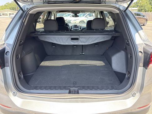 Used 2023 Chevrolet Equinox LT image 27