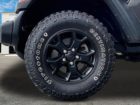 Used 2020 Jeep Wrangler Unlimited Sport AWD/4WD image 8