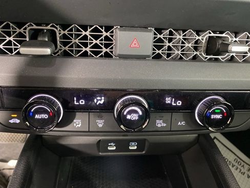 Used 2025 Honda Accord SE image 6