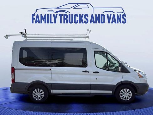 Used 2017 Ford Transit 150 XLT image 6