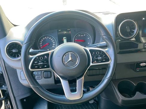 Used 2023 Mercedes-Benz Sprinter 2500 image 11