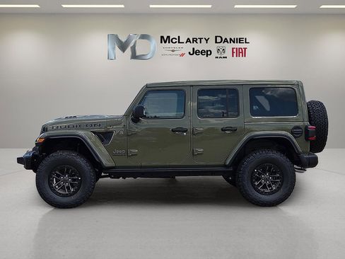 New 2025 Jeep Wrangler Unlimited Rubicon 392 image 3