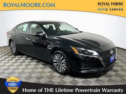 Used 2025 Nissan Altima 2.5 SV