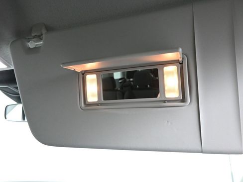 Used 2024 Ford Transit 350 XLT image 17