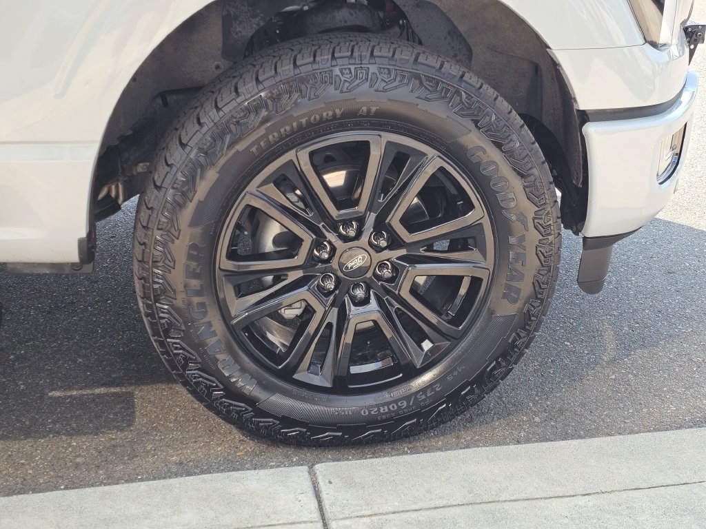 Used 2024 Ford F150 Platinum w/ Equipment Group 702A High AWD/4WD image 9