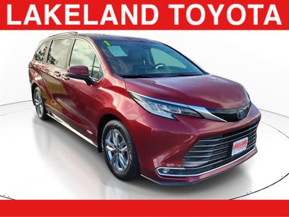 Used 2021 Toyota Sienna Limited