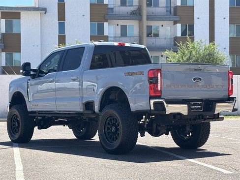 Used 2024 Ford F250 Lariat w/ Lariat Ultimate Package AWD/4WD image 8
