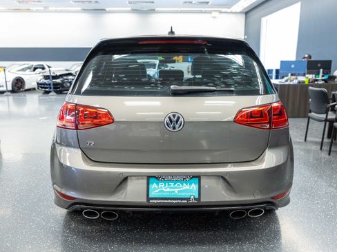Used 2017 Volkswagen Golf 4-Door AWD/4WD image 7