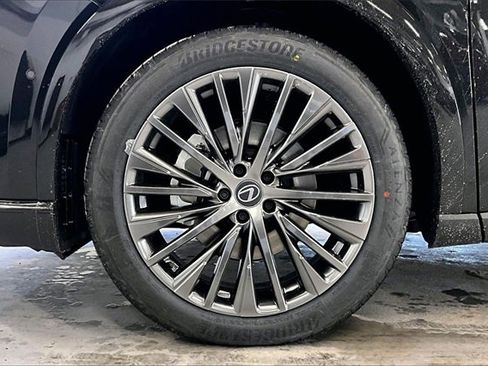 New 2026 Lexus RX 450h AWD image 12