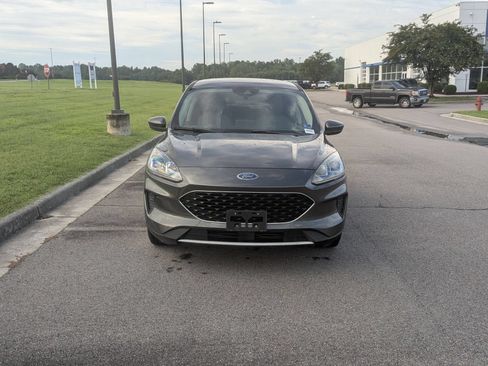 Used 2020 Ford Escape SE FWD image 8