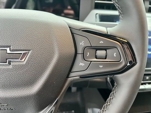 New 2027 Chevrolet Bolt LT w/ Comfort Package FWD image 25