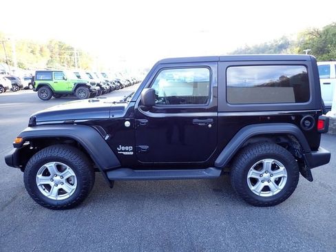 Certified 2019 Jeep Wrangler Sport image 2