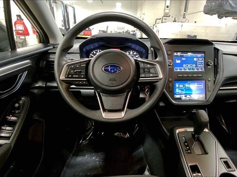 Certified 2025 Subaru Impreza 2.0i image 6
