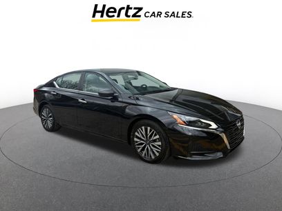 Used 2025 Nissan Altima 2.5 SV