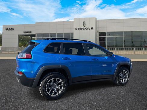 Used 2022 Jeep Cherokee Trailhawk w/ Sound & Nav Group image 3