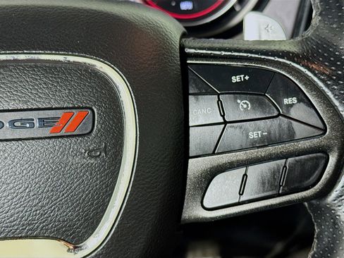 Used 2022 Dodge Challenger R/T image 14