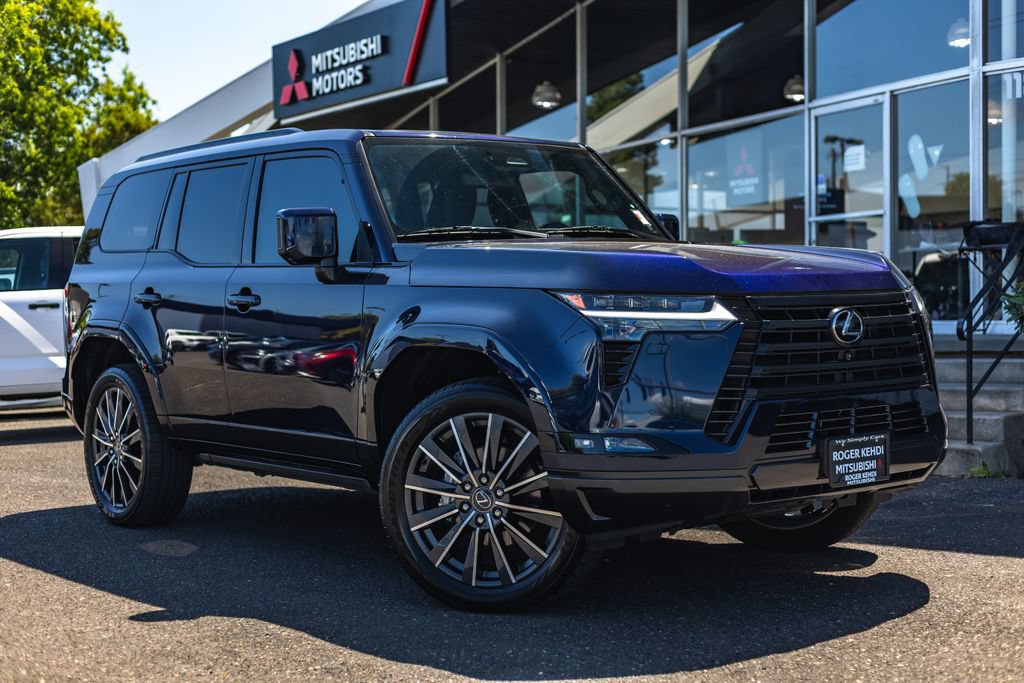 Used 2024 Lexus GX 550 w/ Accessory Package (Z1) AWD/4WD image 1