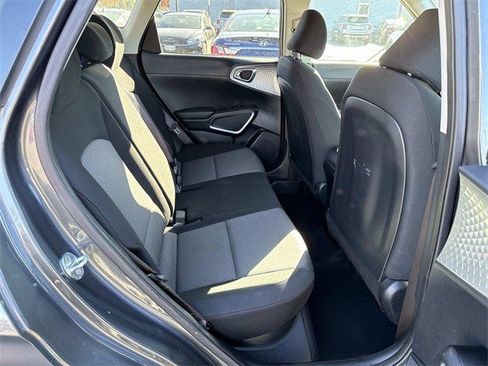 Certified 2023 Kia Soul LX w/ LX Technology Package image 11