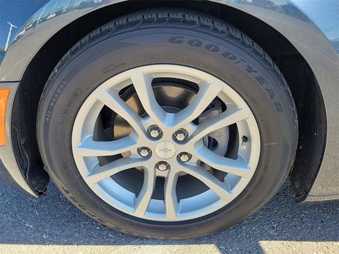 Used 2021 Chevrolet Camaro LS image 14