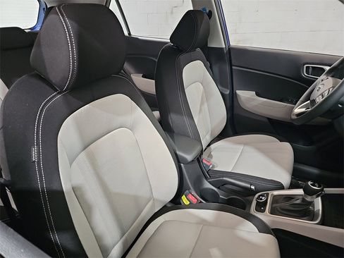 New 2026 Hyundai Venue SEL image 10