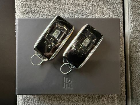 Used 2023 Rolls-Royce Cullinan image 45