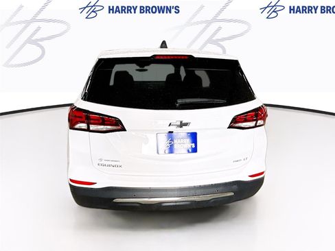 Used 2023 Chevrolet Equinox LT AWD/4WD image 9