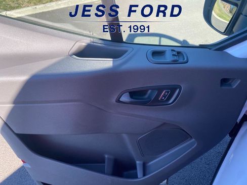 Used 2024 Ford Transit 350 XLT image 10