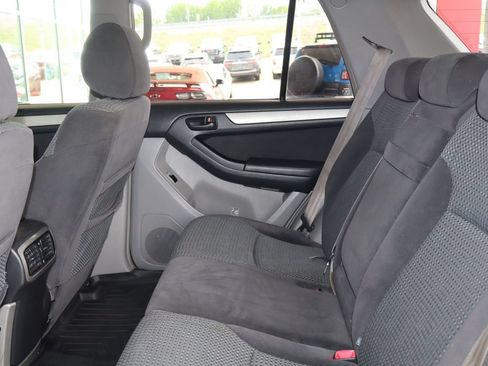Used 2004 Toyota 4Runner Sport AWD/4WD image 34