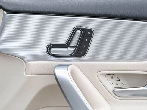 Used 2019 Mercedes-Benz A 220 image 42