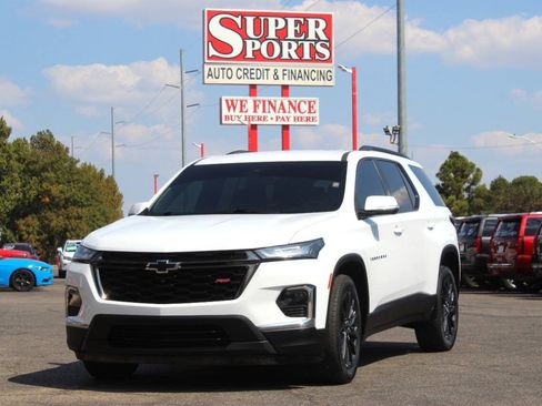 Used 2022 Chevrolet Traverse RS FWD image 7