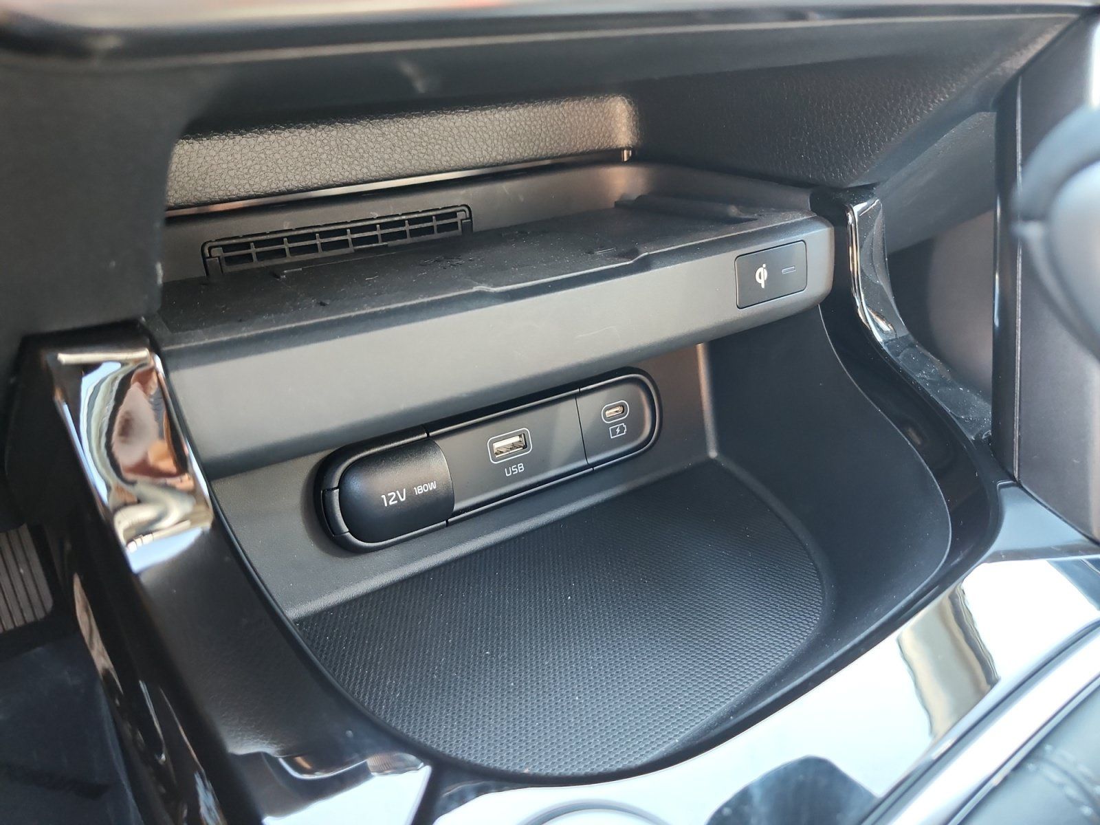 Used 2024 Kia Seltos SX w/ SX Sunroof Package AWD/4WD image 21