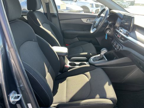 Certified 2023 Kia Forte LX image 13