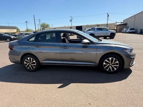 Used 2025 Volkswagen Jetta S image 2